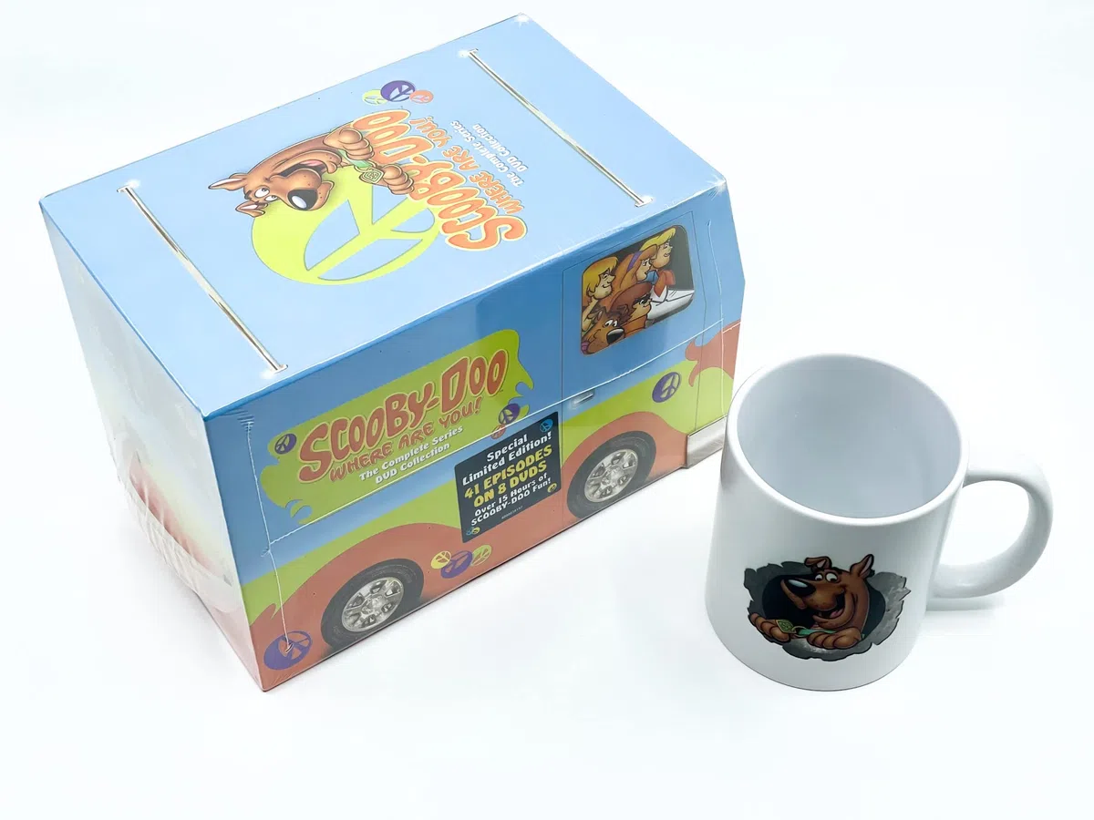 Scooby-Doo, Where Are You!: Complete Series + Scooby-Doo! & Batman: The Brave and the Bold Bundle DVD Set